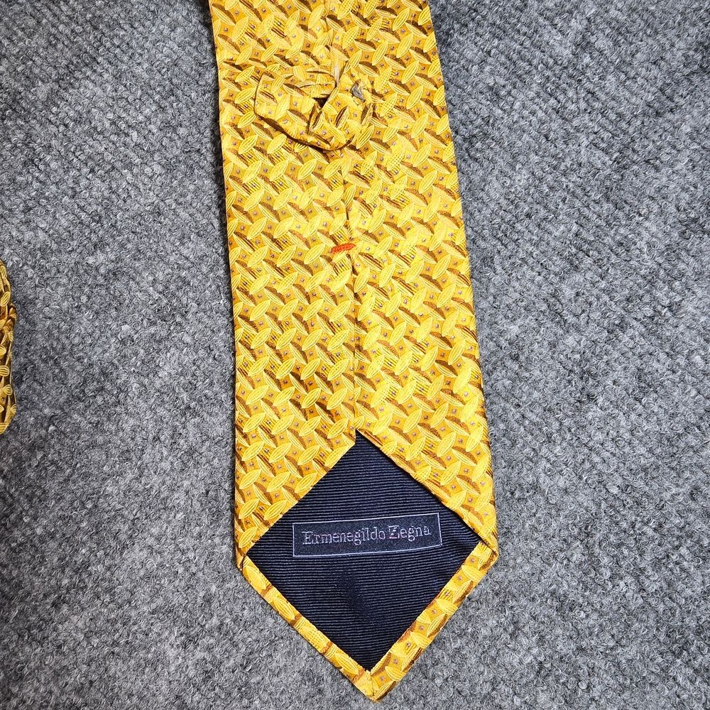 Ermenegildo Zegna Silk Tie Yellow Geometric Designer Necktie Italy - Picture 4 of 7